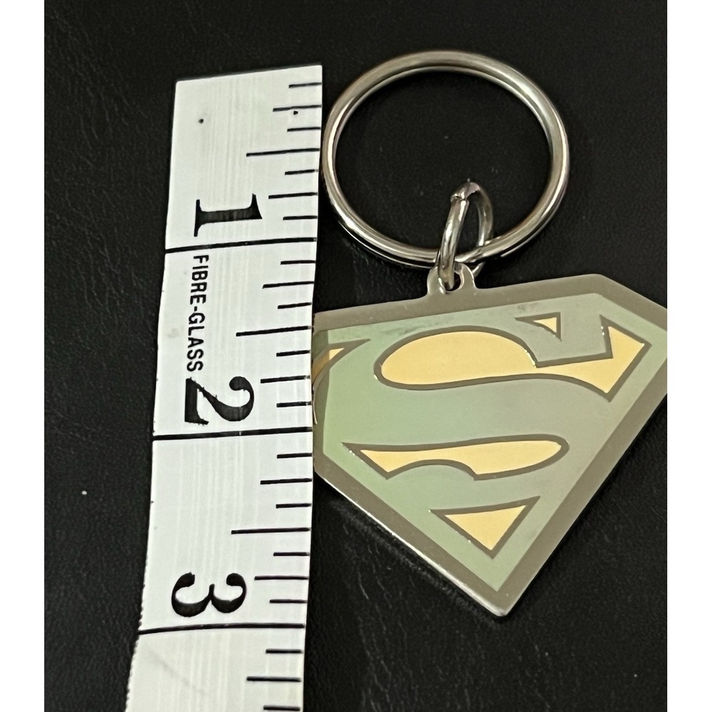 2006 DC Comics Superman Keychain - Picture 7 of 9